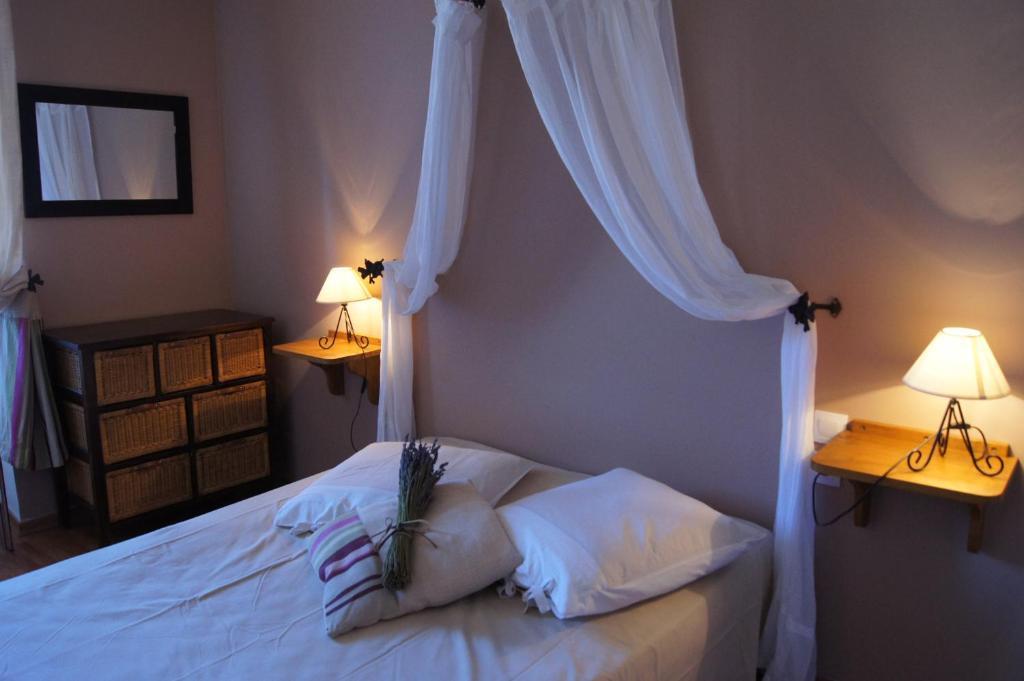 La Claveliere Hotel Saint-Auban-sur-lʼOuvèze Quarto foto